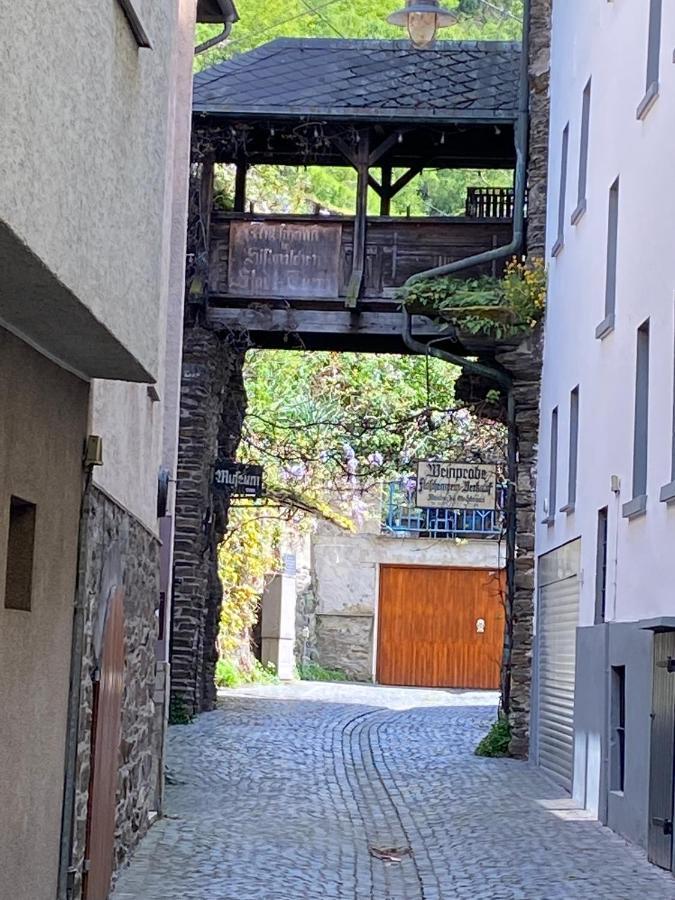 Alte Schmiede In Der Altstadt Von Sankt Goarshausen Extérieur photo